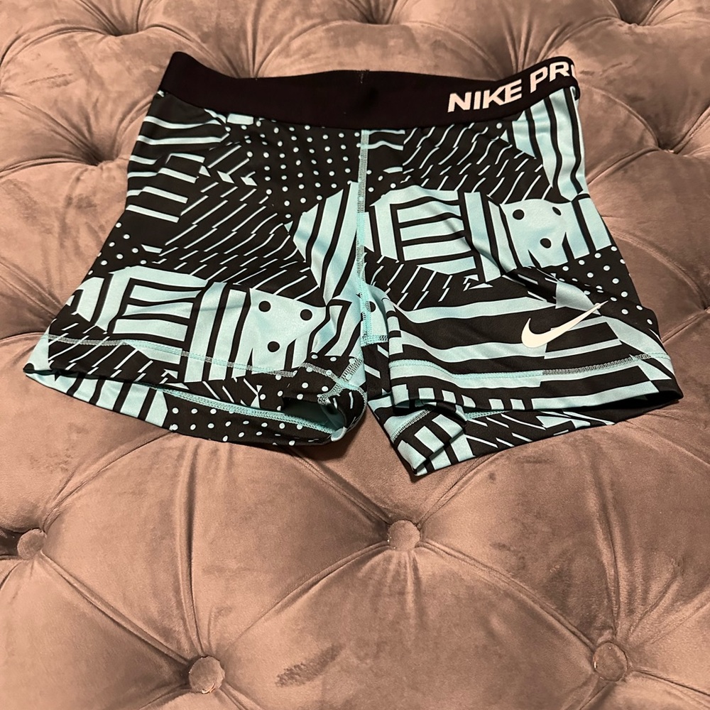Nike pro shorts - team and black